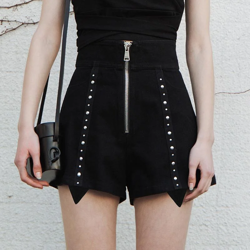 Women's Grunge Rivets High-waisted A-line Shorts